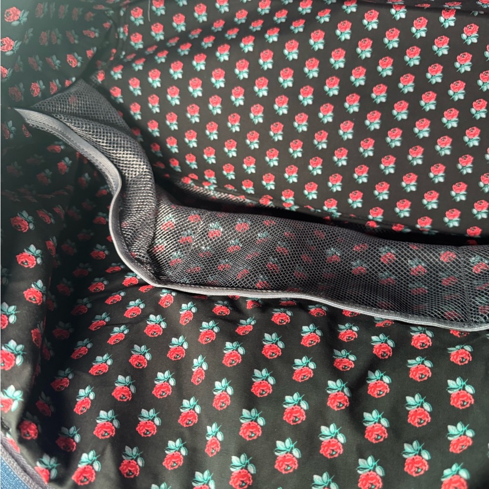 Vera Bradley Deluxe Travel Tote in Carbon Gray with Rose Print Interior - NWT - Picture 9 of 15